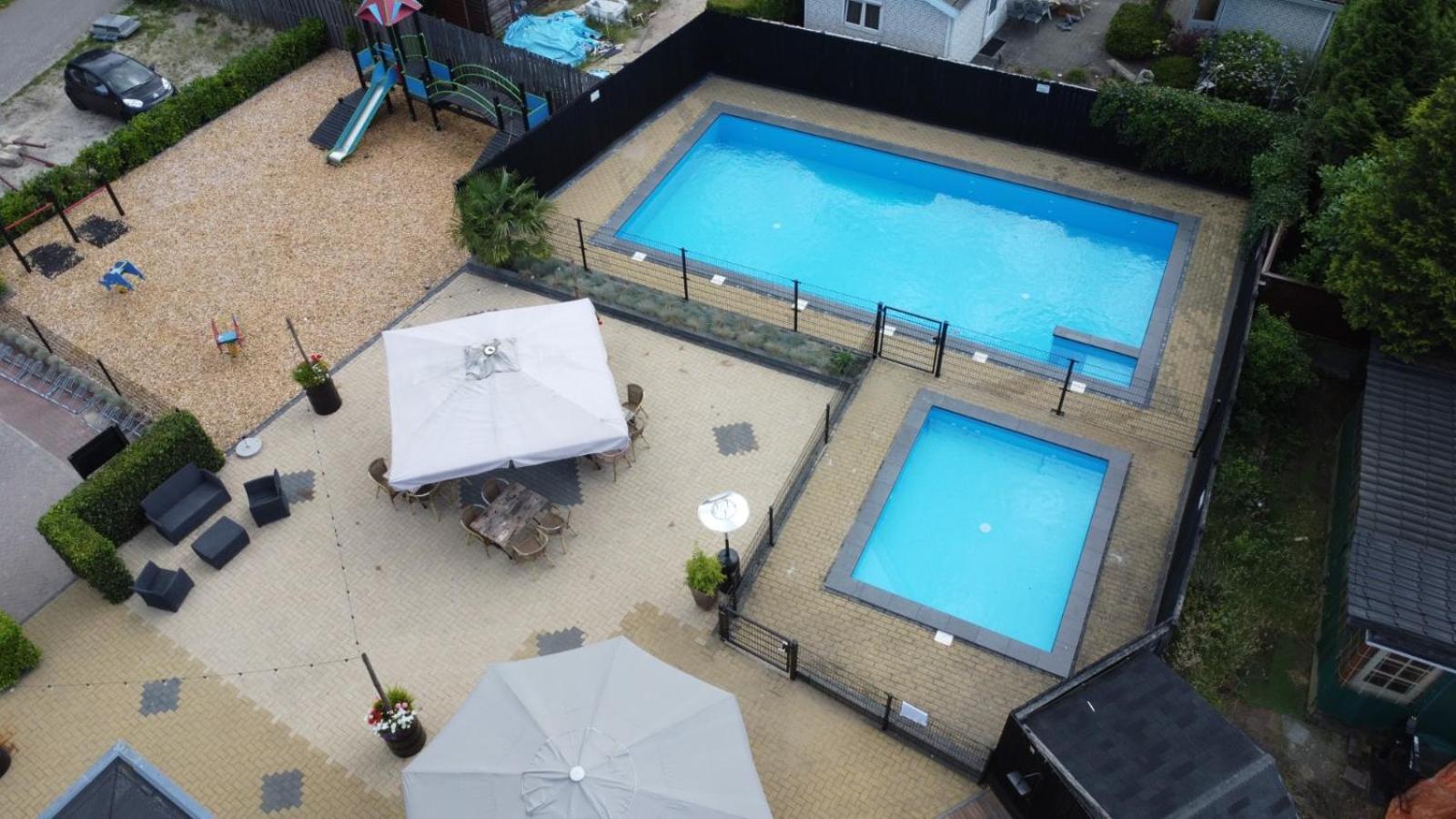Veluwe Vakanties Chalets With Private Barrel Sauna - With Pool Bar And Restaurant Facilities In The Veluwe National Park 푸텐 외부 사진