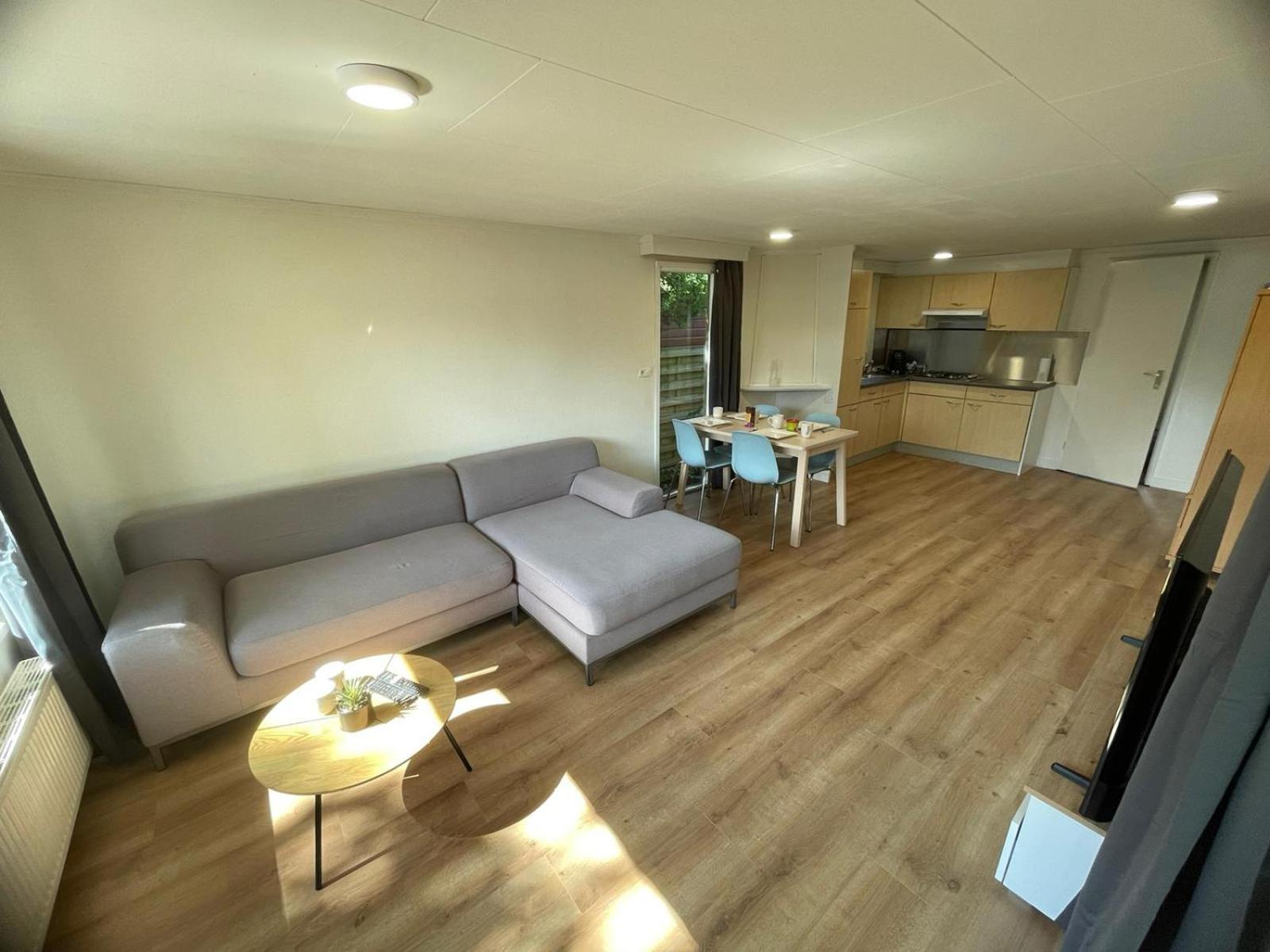 Veluwe Vakanties Chalets With Private Barrel Sauna - With Pool Bar And Restaurant Facilities In The Veluwe National Park 푸텐 외부 사진